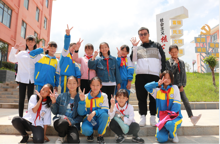 1682389055377 1682389055377