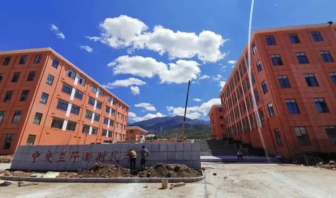 跑贏最后1個月，支起入學(xué)希望