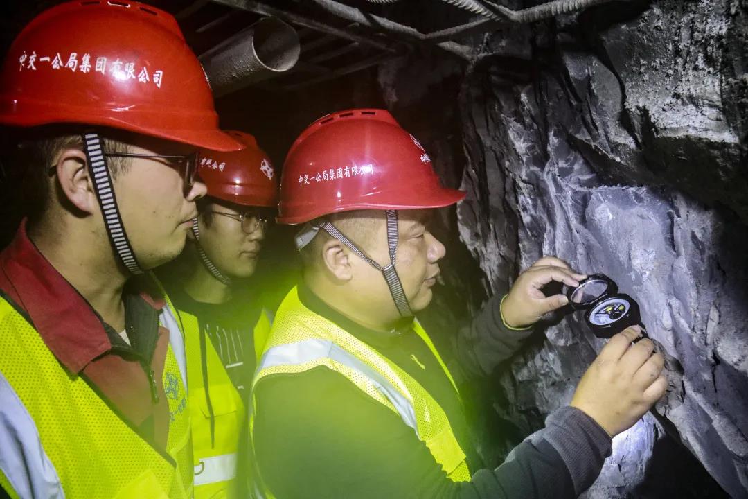 1604389150690562.jpg 1604389150690562.jpg